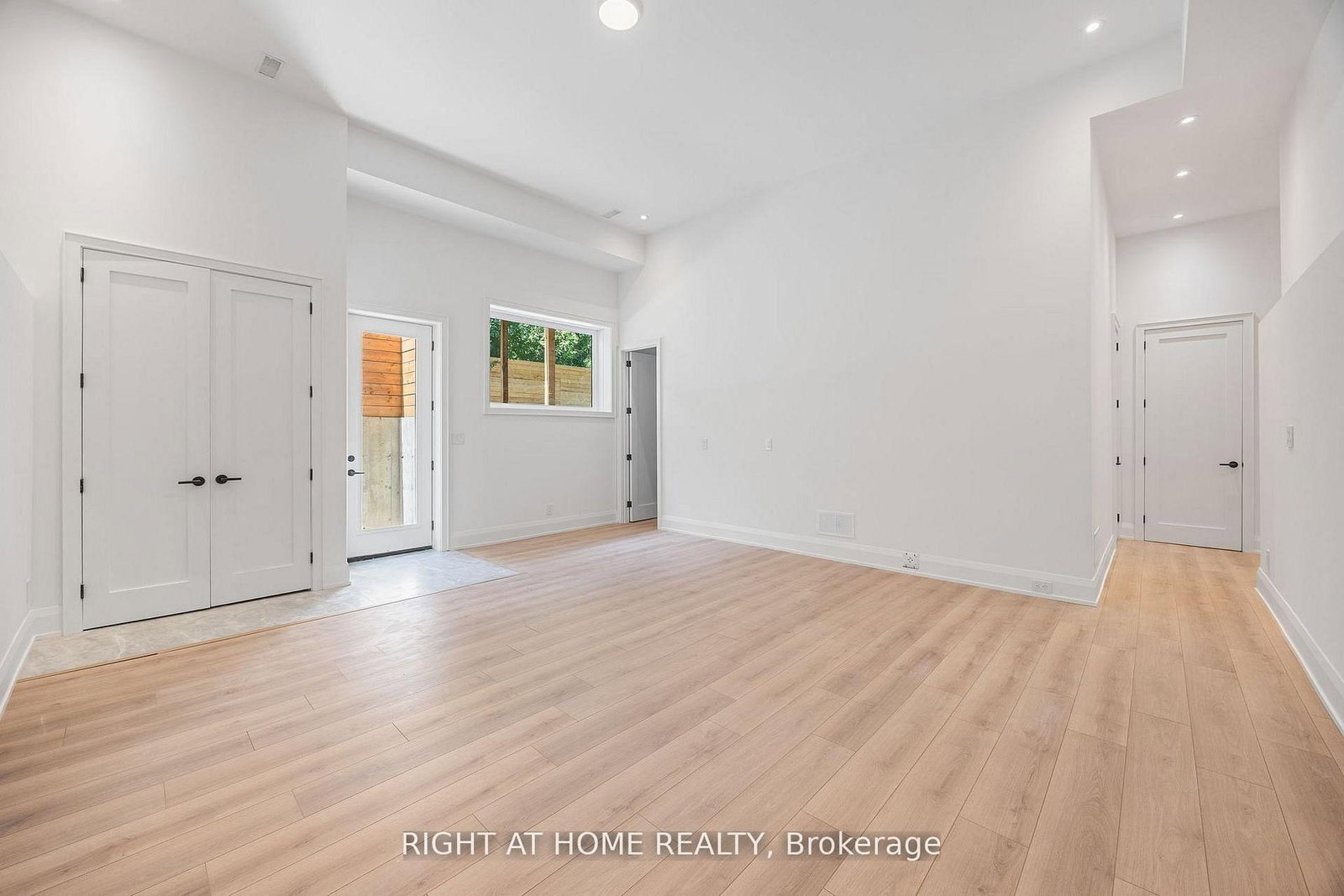 120 Hammell Street • Toronto, ON photo 31