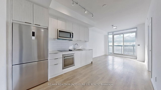 1309 - 38 Forest Manor Road