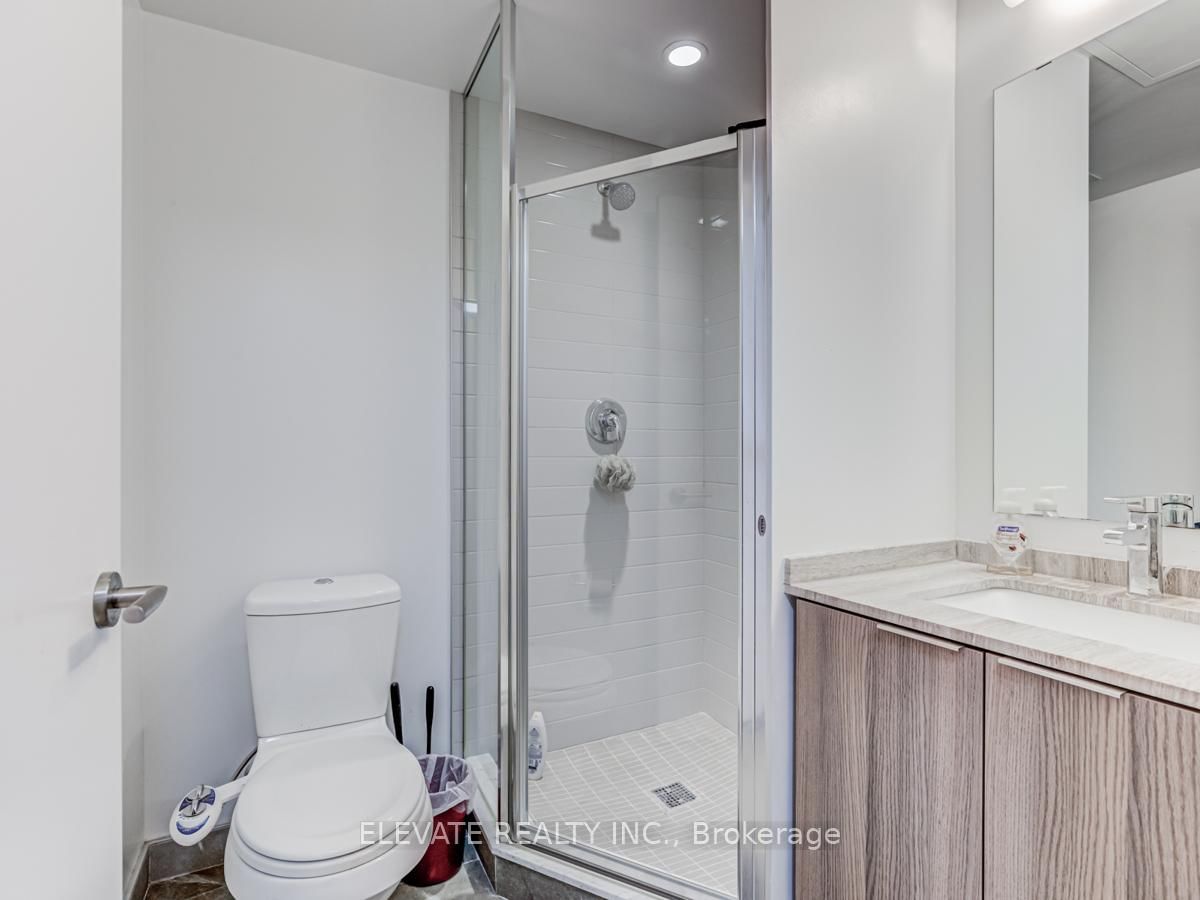 11 Wellesley Street W, Unit 2702 - Photo 17