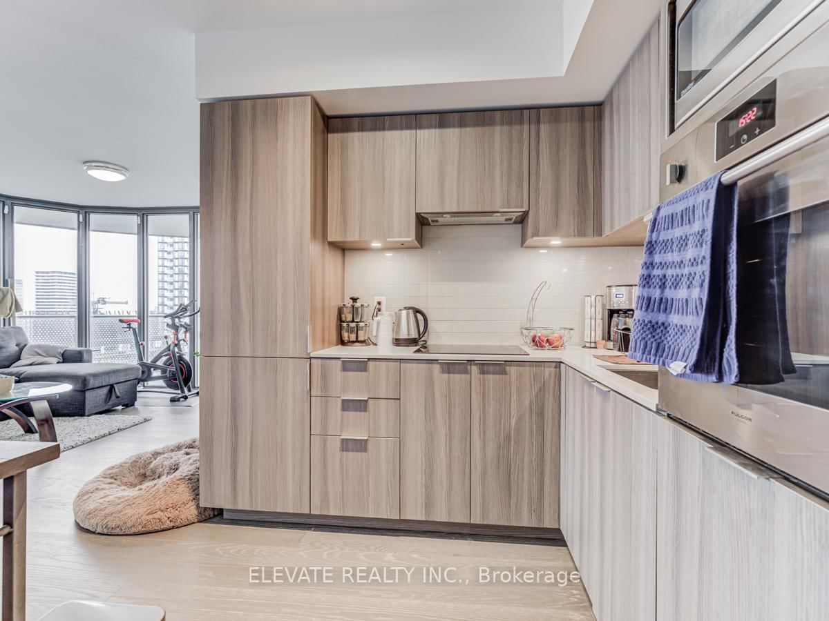 11 Wellesley Street W, Unit 2702 - Photo 5