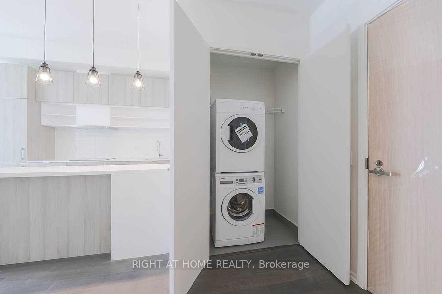 8 Hillsdale Avenue, Unit 944 - Photo 10