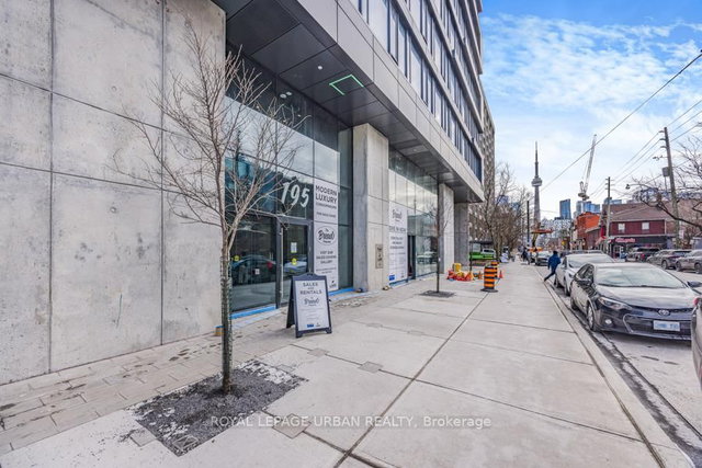 521 - 195 McCaul Street