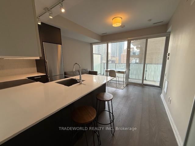 1205 - 42 Charles Street E