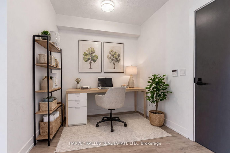 708 - 25 Adra Grado Way W