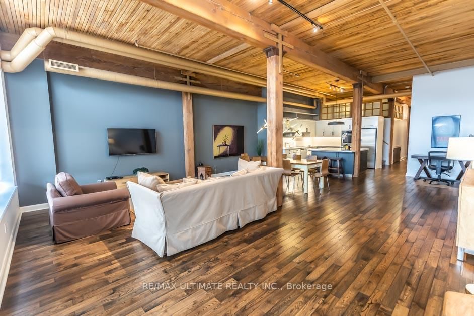 993 Queen Street W, Unit 405 - Photo 11