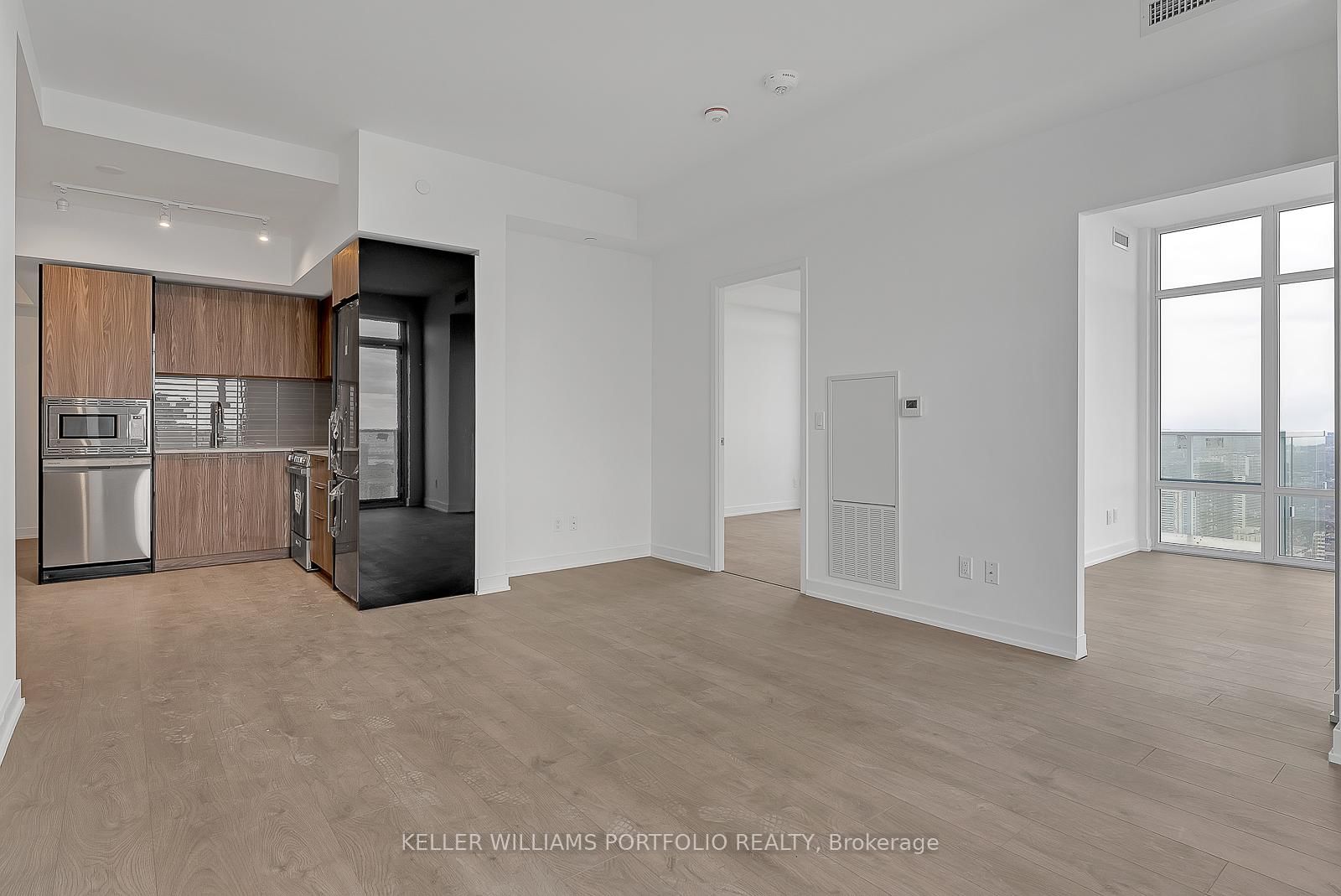 501 Yonge Street, Unit 5209 - Photo 20
