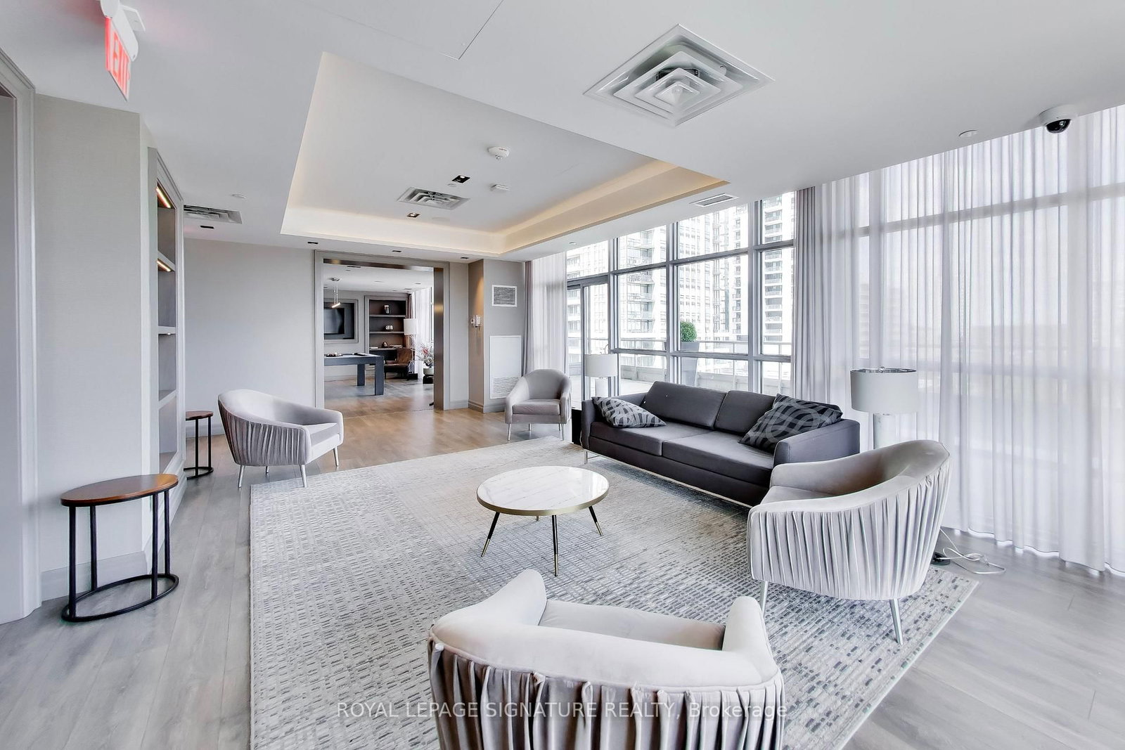 501 St Clair Avenue W, Unit 501 - Photo 27