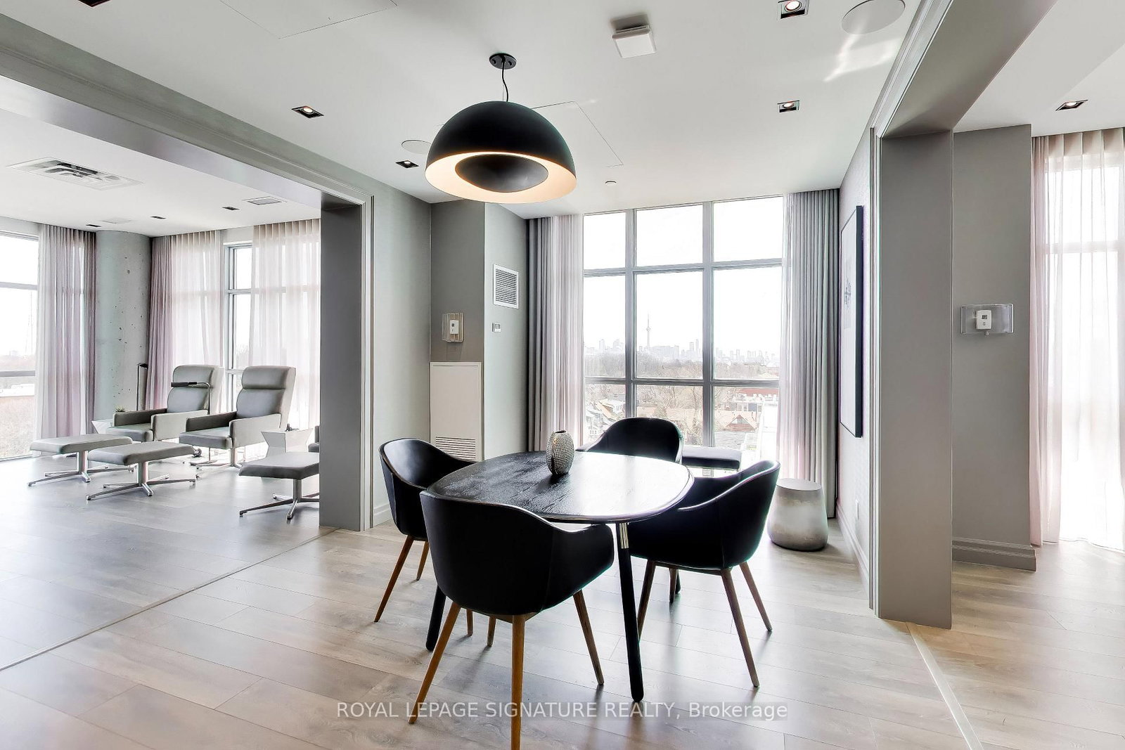 501 St Clair Avenue W, Unit 501 - Photo 30