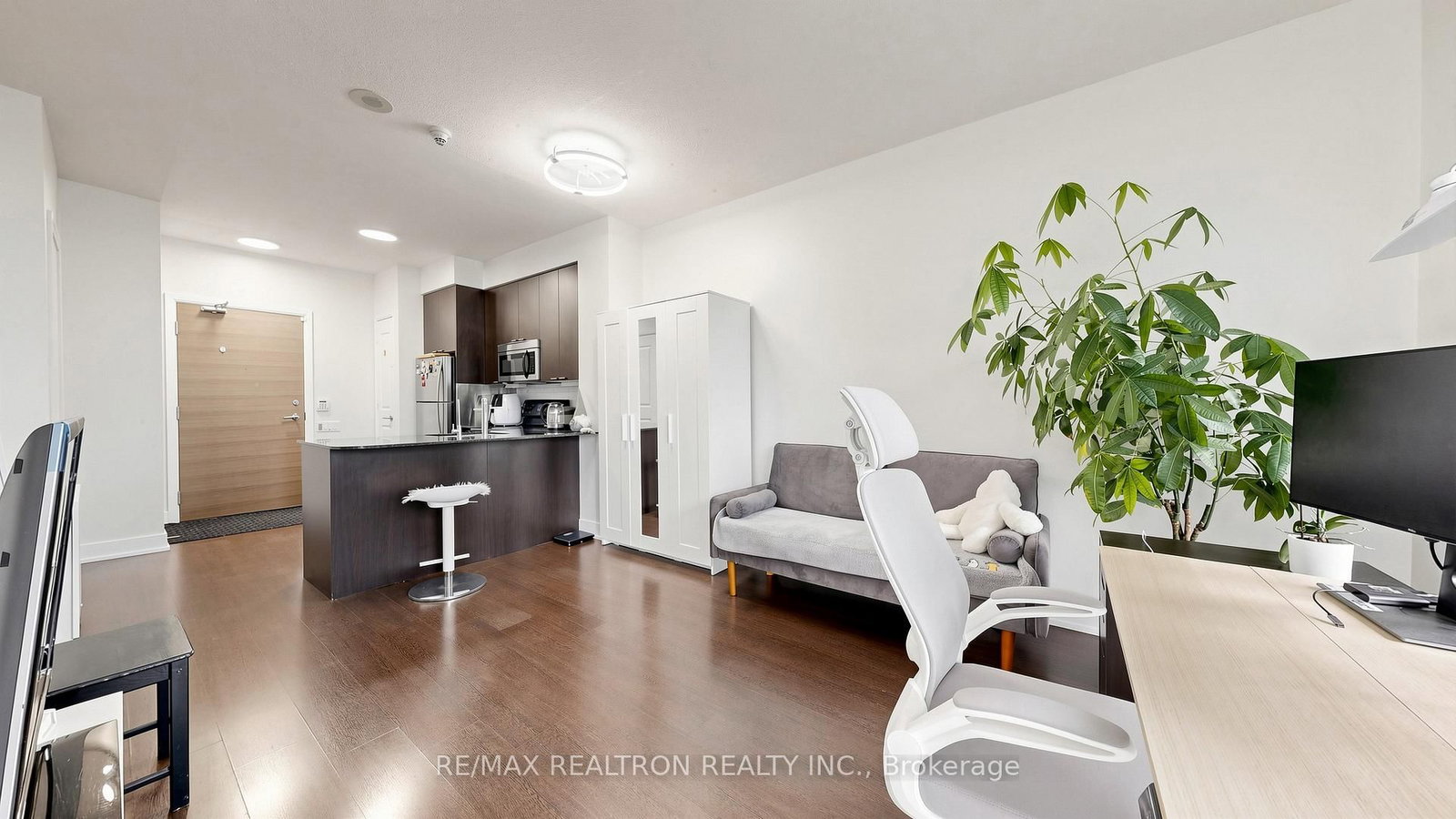 23 Sheppard Avenue E, Unit 1912 - Photo 14