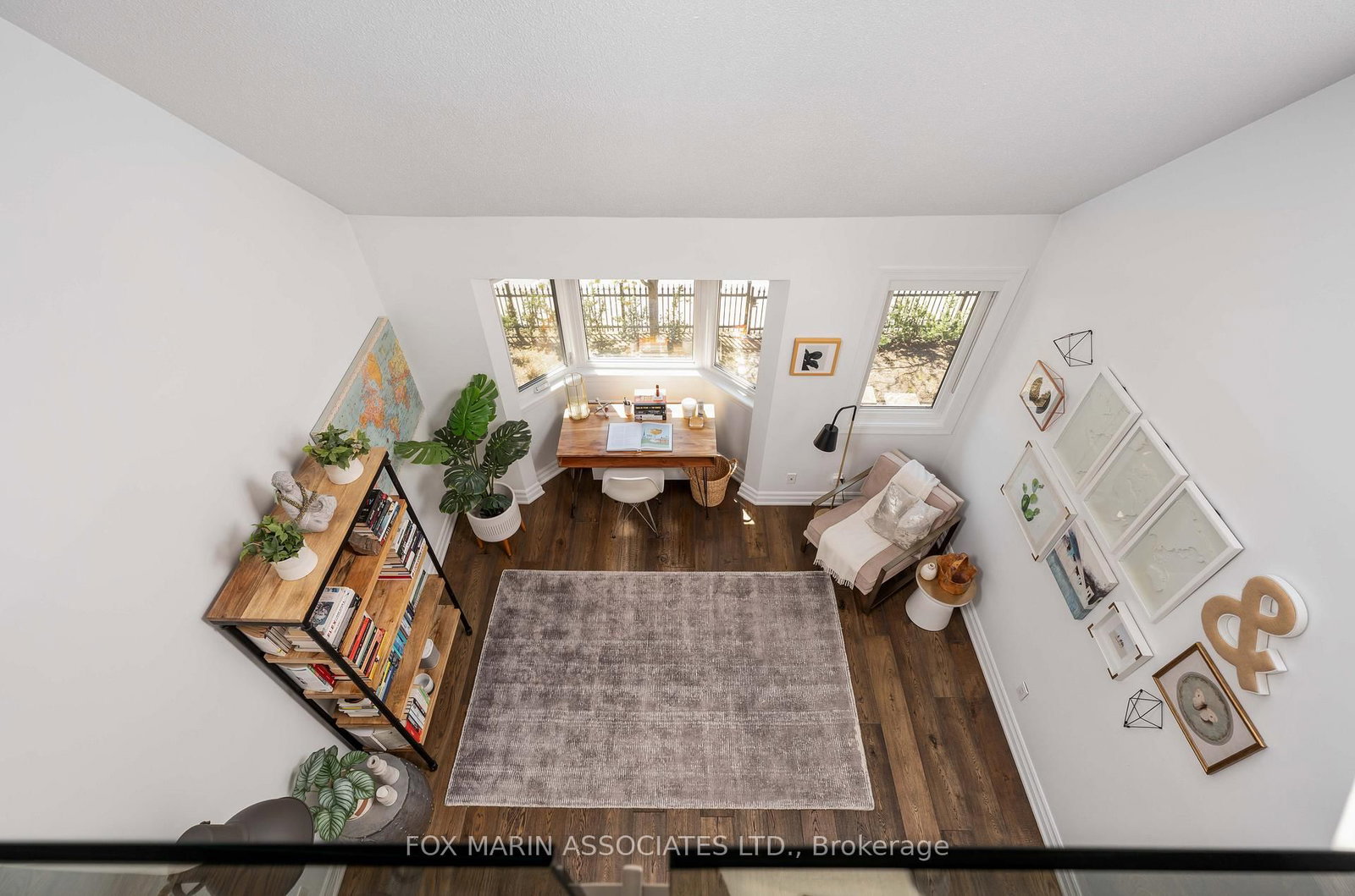 588 Wellington Street W - Photo 42