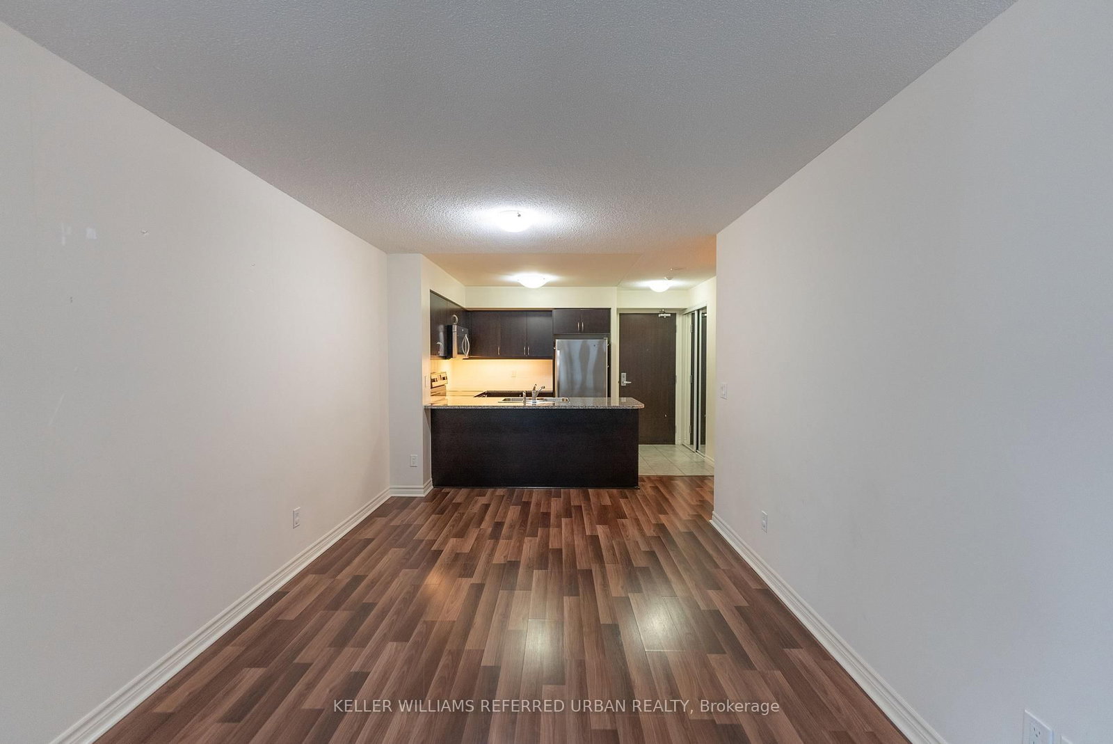 25 Lower Simcoe Street, Unit 1002 - Photo 4