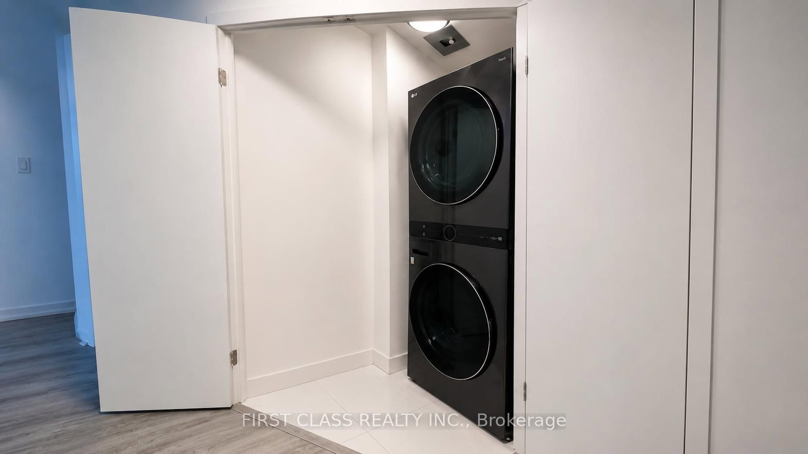 62 Forest Manor Road, Unit 1209 - Photo 17