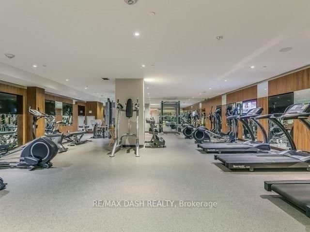 8 Mercer Street, Unit 504 - Photo 4