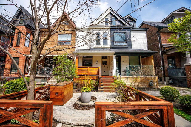 477 Roxton Road