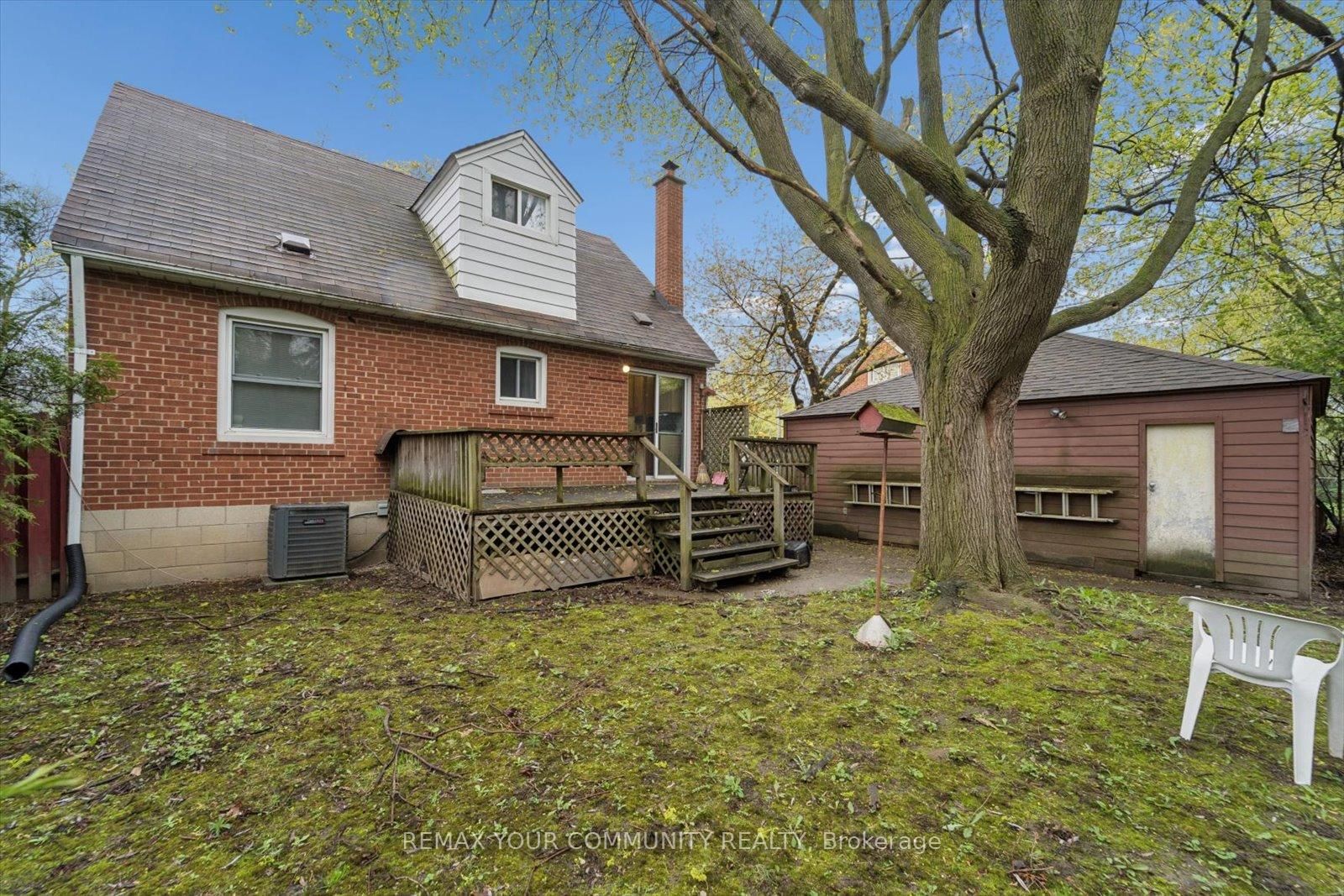 26 Ancona Street - Photo 39