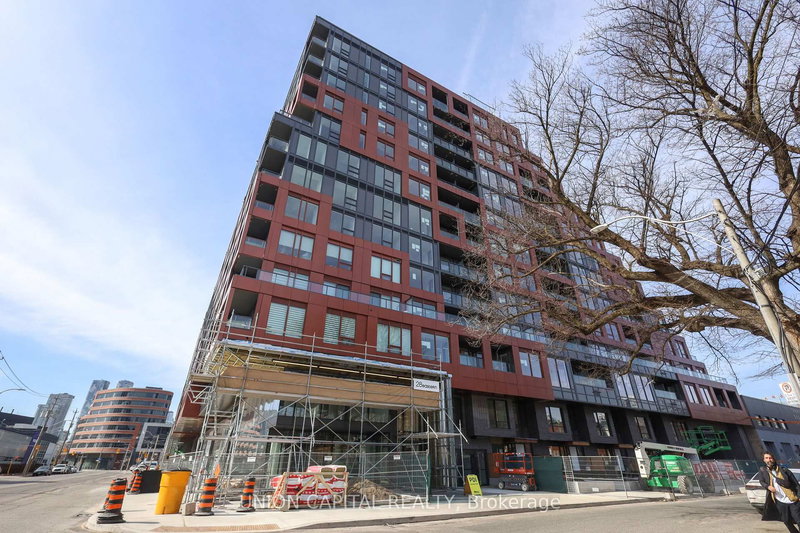 home for lease on 520-28 Eastern Avenue
