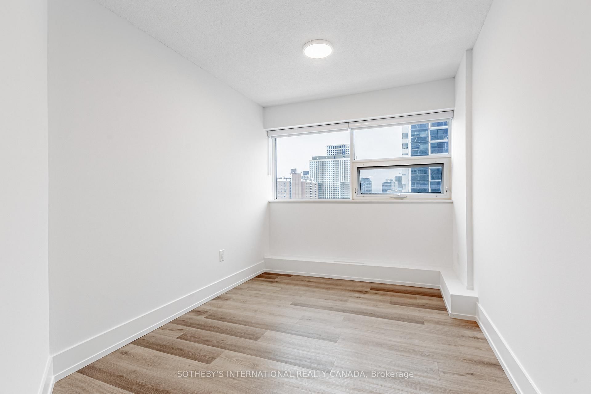 201 Sherbourne Street, Unit N2305
