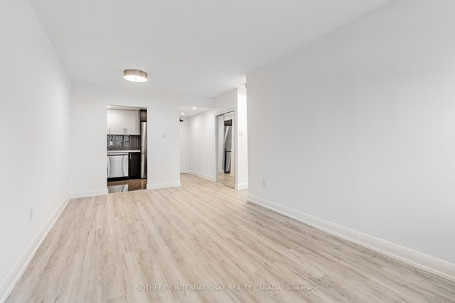1621 - 191 Sherbourne Street