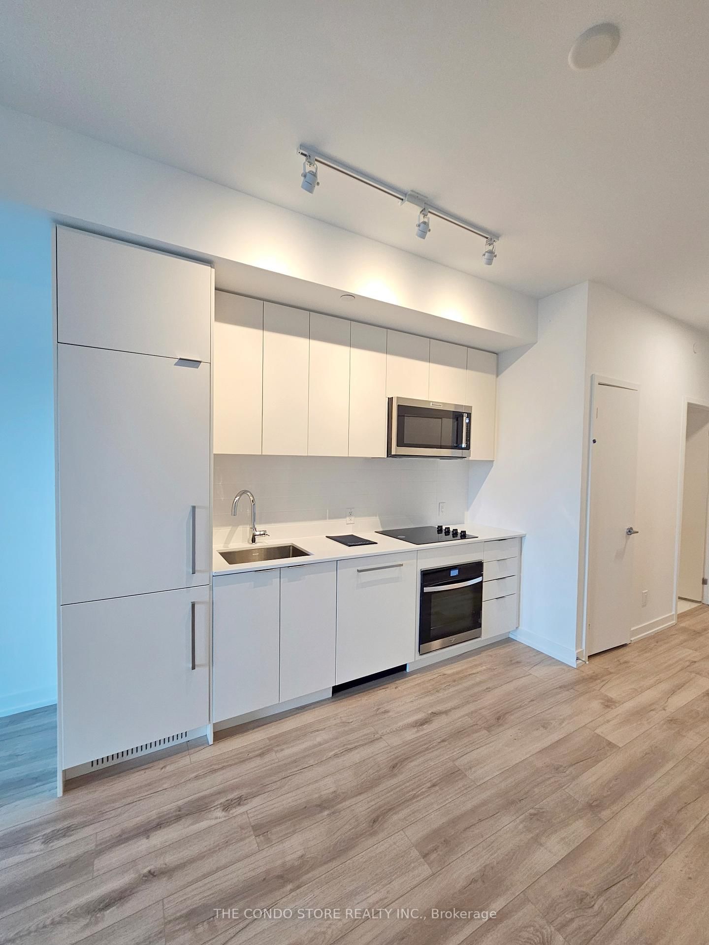 181 Sheppard Avenue E, Unit 522 - Photo 12