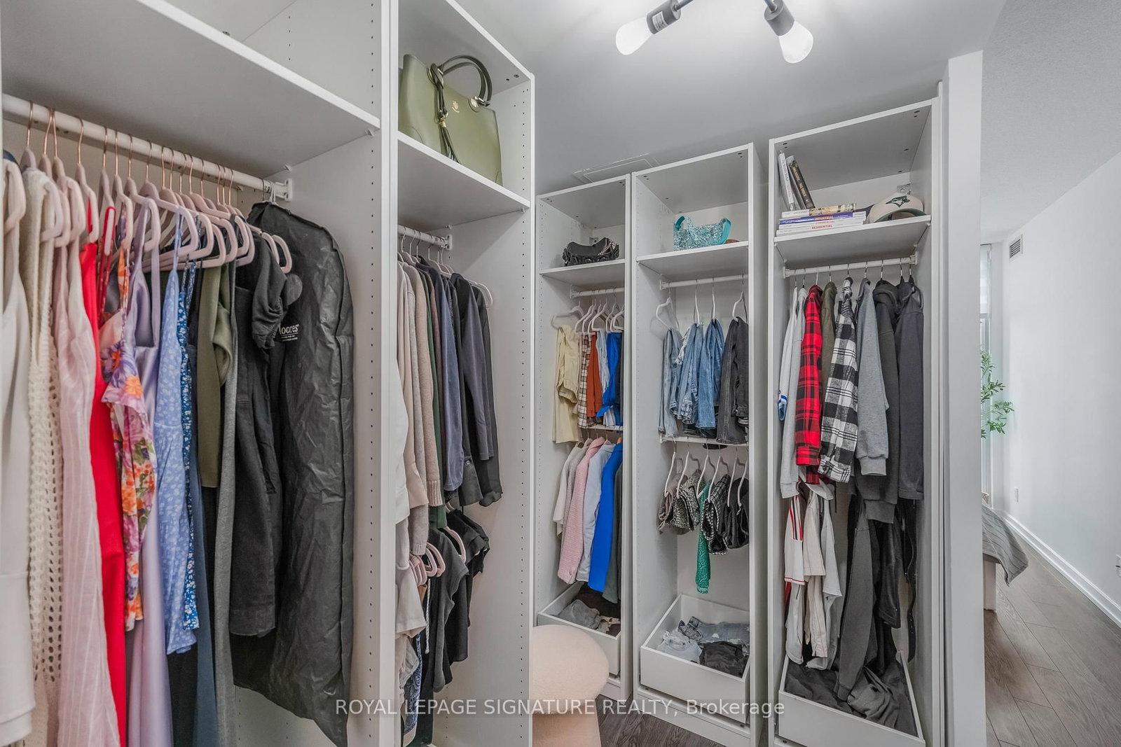 18 Harbour Street, Unit 1801 - Photo 17