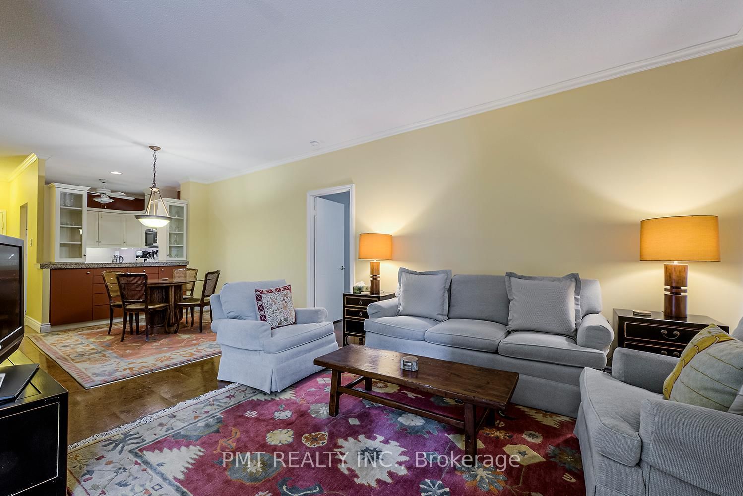 Listing Image 3