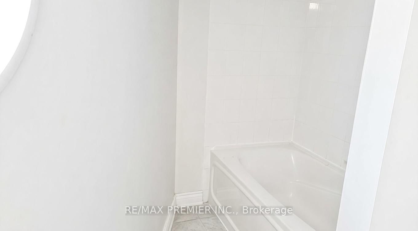 600 Queens Quay W, Unit 719 - Photo 7