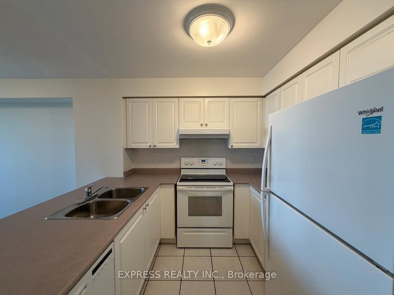 home for lease on 1518-8 Hillcrest Avenue