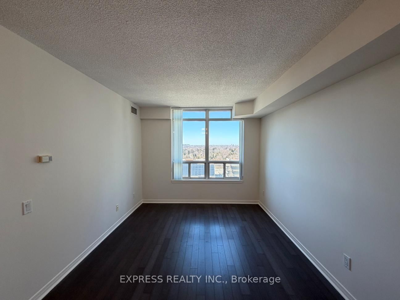 8 Hillcrest Avenue, Unit 1518 - Photo 4