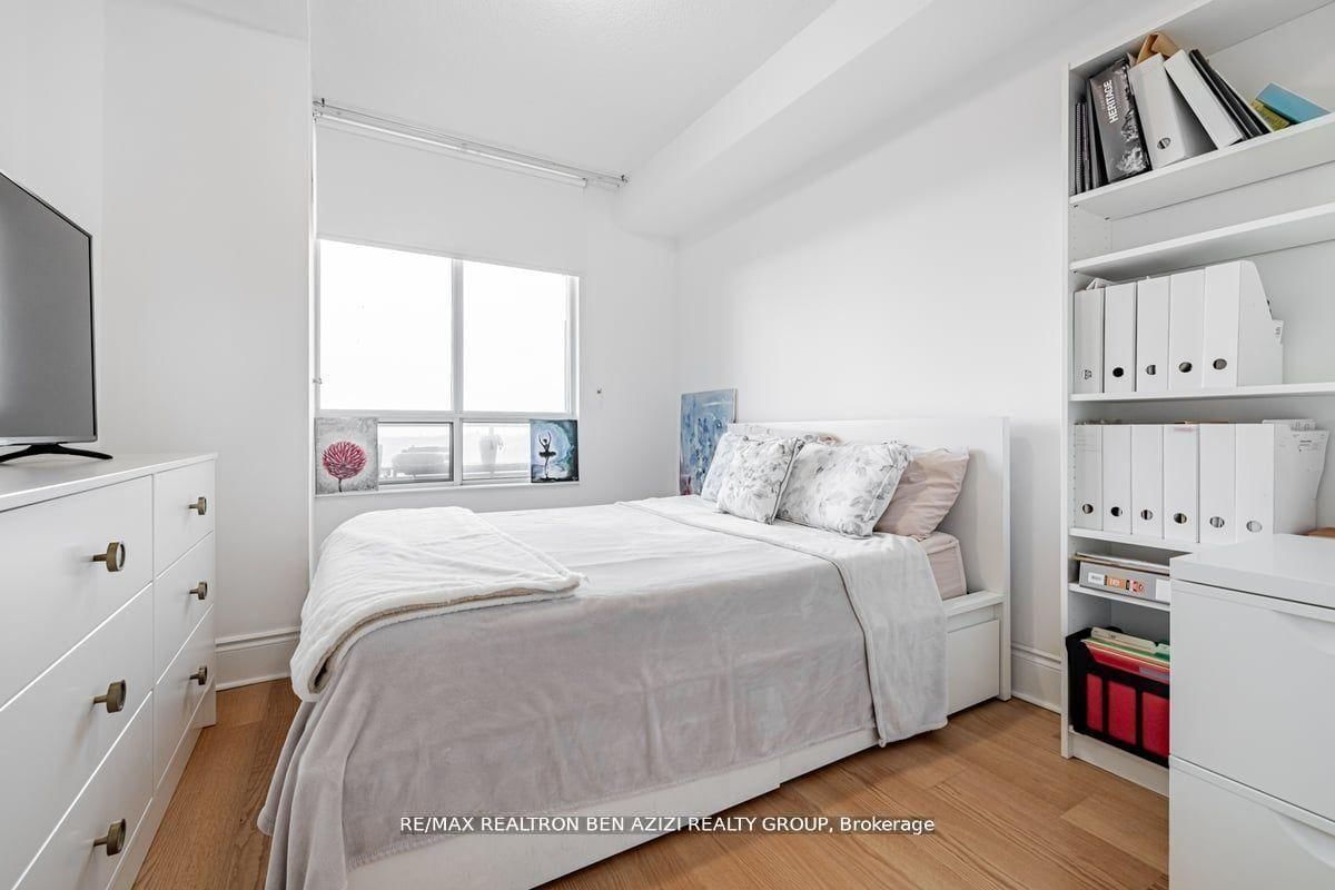 80 Harrison garden Boulevard, Unit 2324 - Photo 10