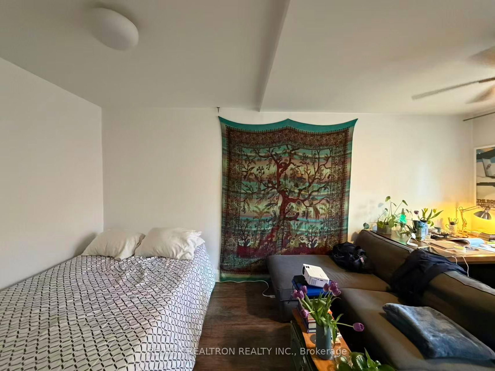 108 Admiral Road, Unit 4 - Photo 11