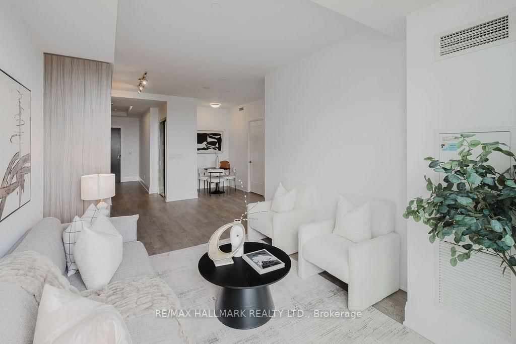 101 Erskine Avenue, Unit 3005 - Photo 15