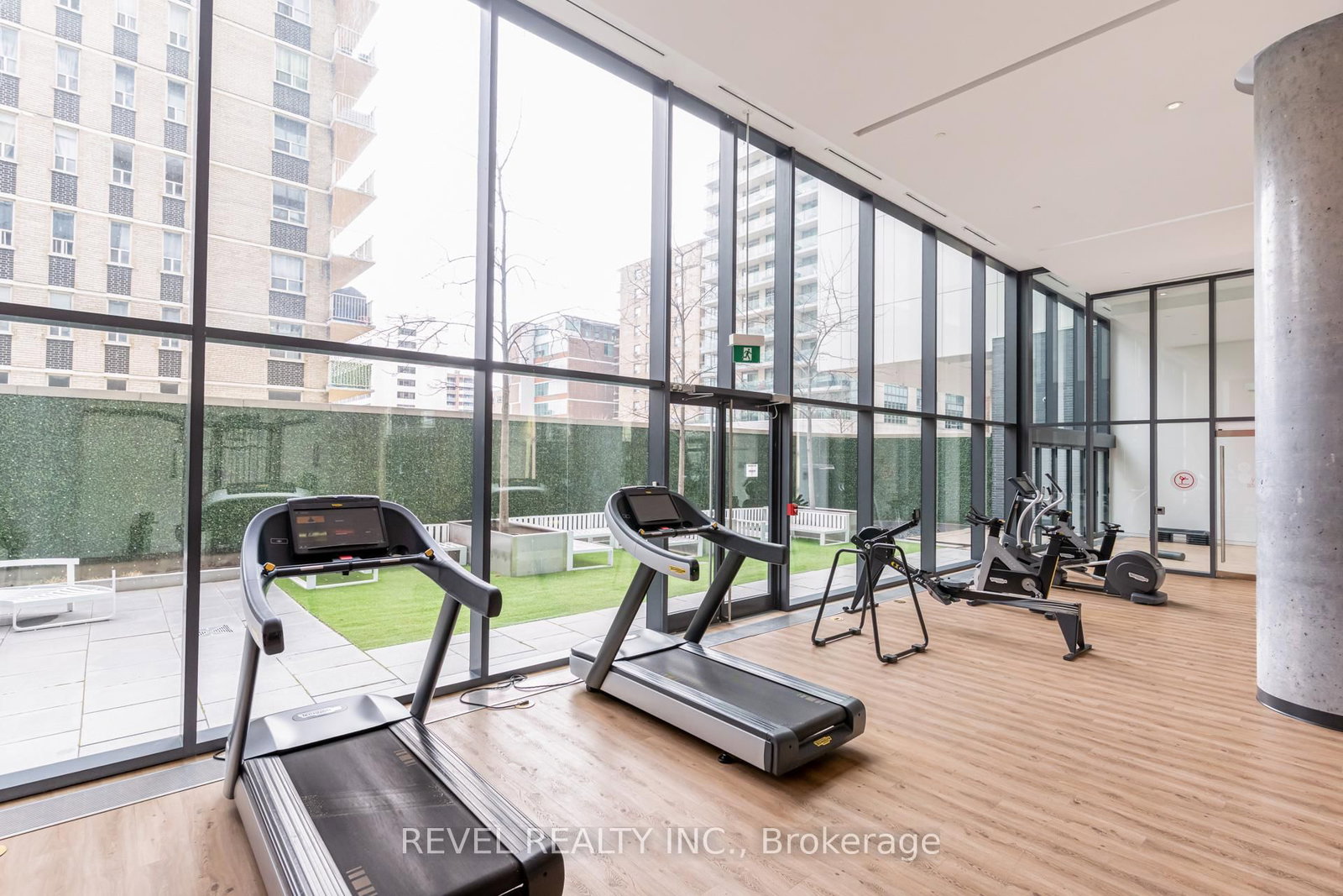 185 Roehampton Avenue, Unit 609 - Photo 19