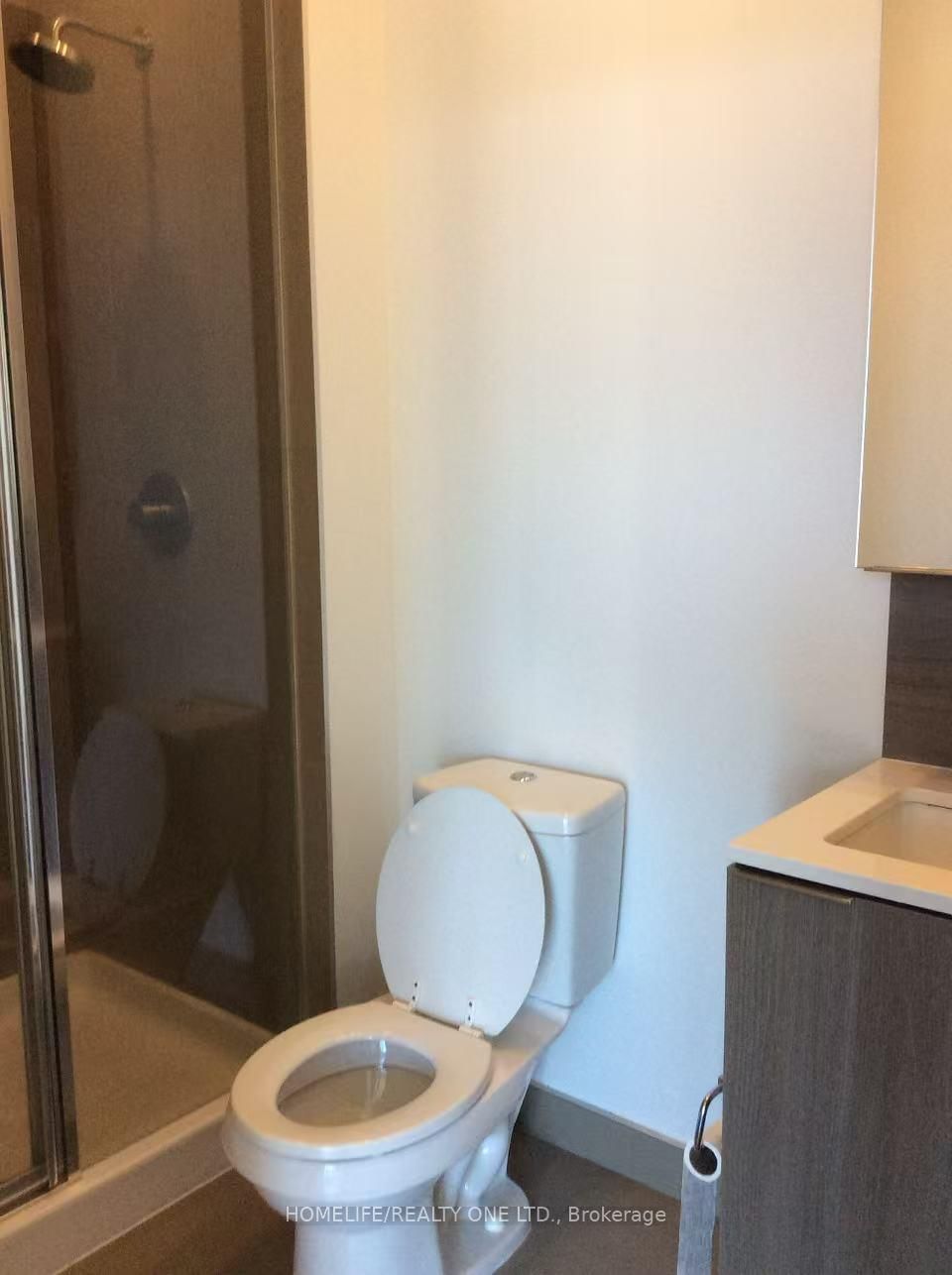 170 Sumach Street, Unit 302 - Photo 4