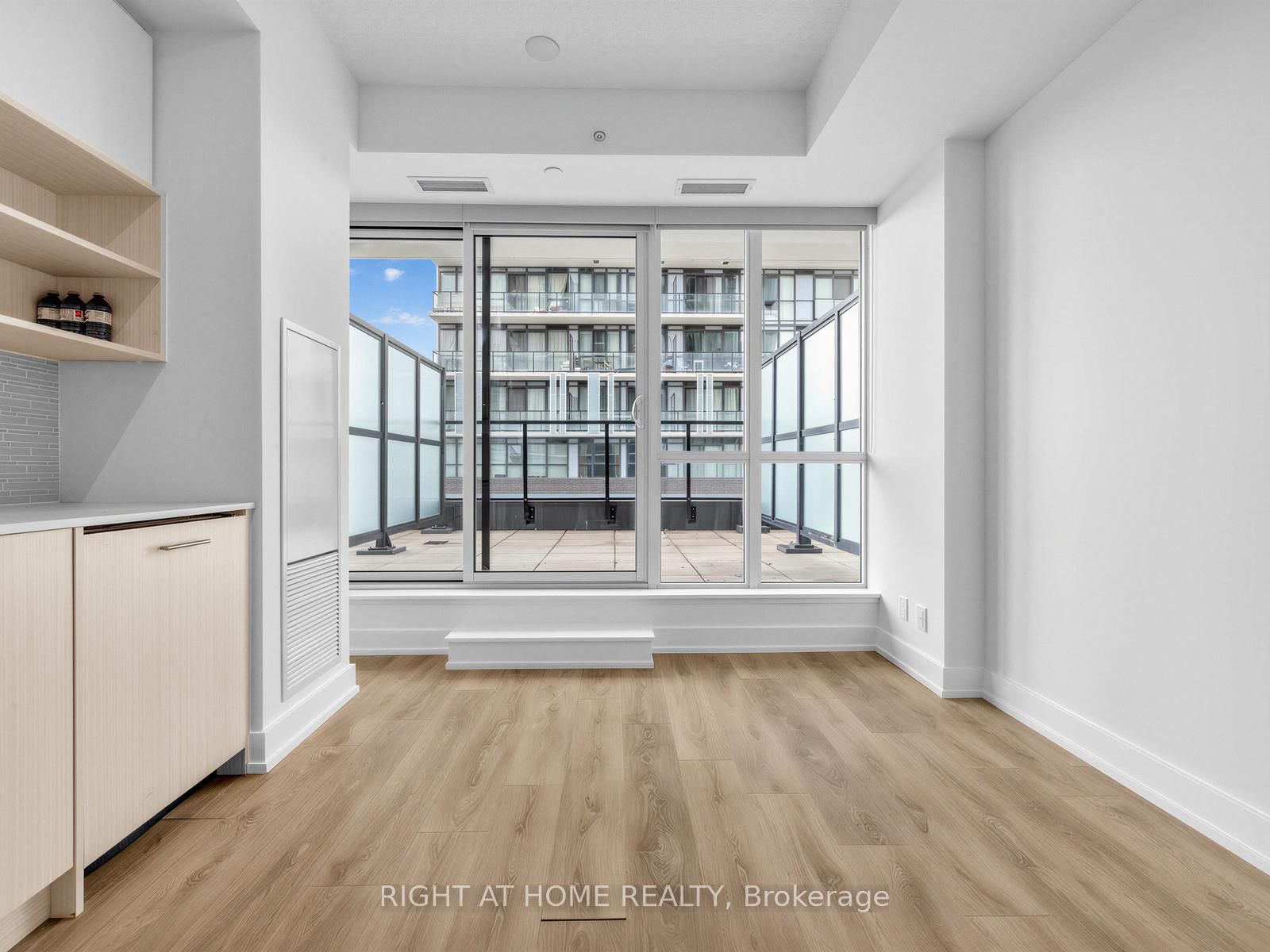 128 Fairview Mall Drive, Unit 509 - Photo 11