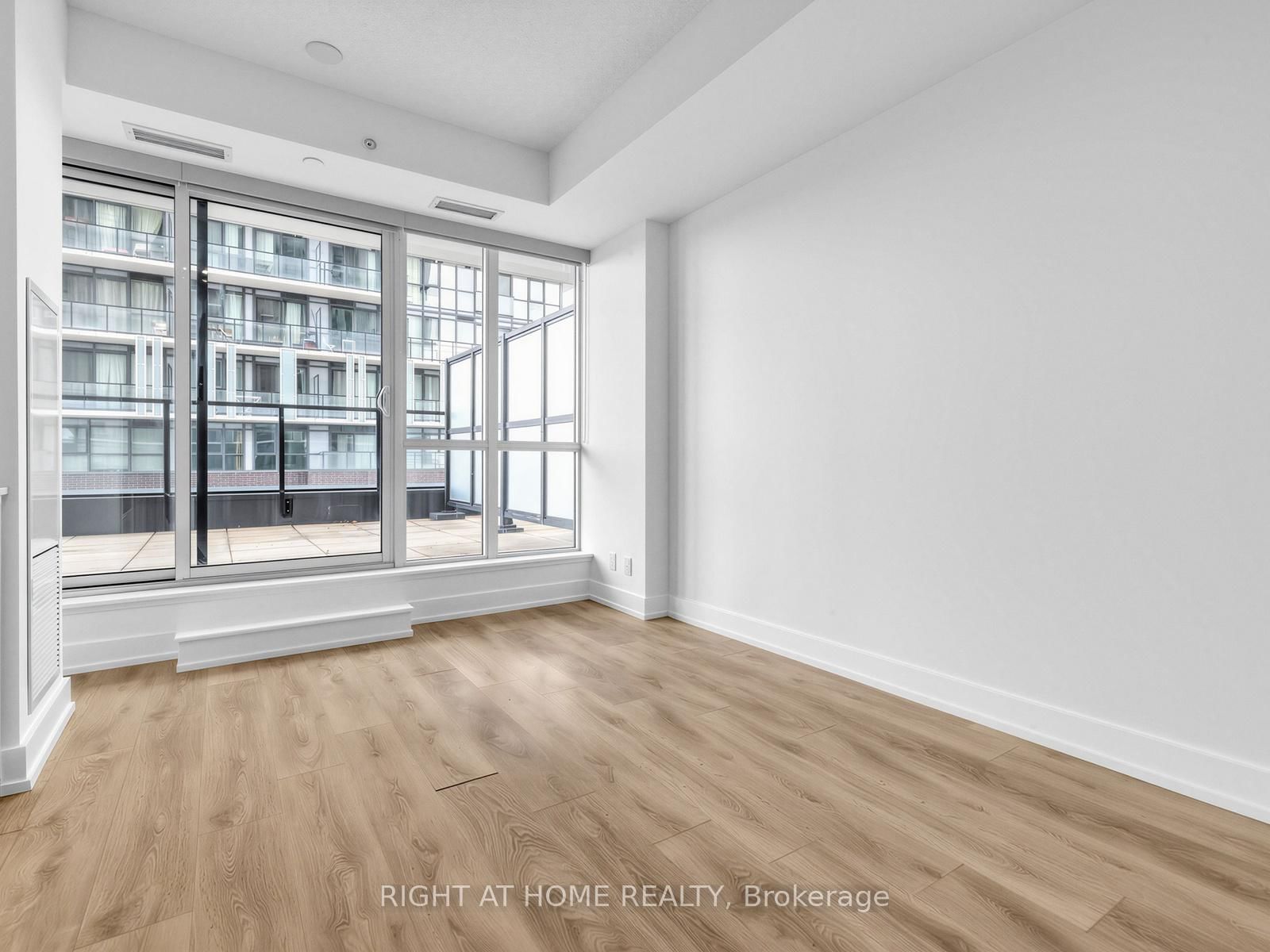 128 Fairview Mall Drive, Unit 509 - Photo 15