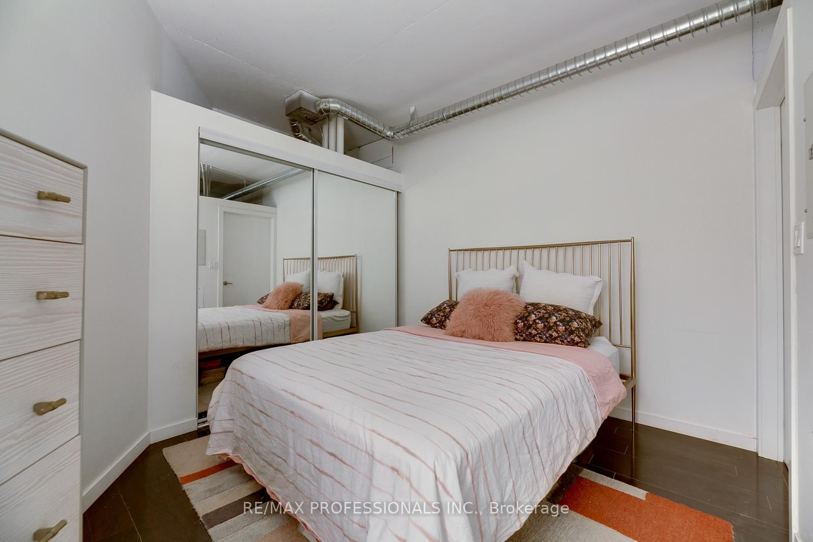 150 Sudbury Street, Unit 1009 - Photo 9