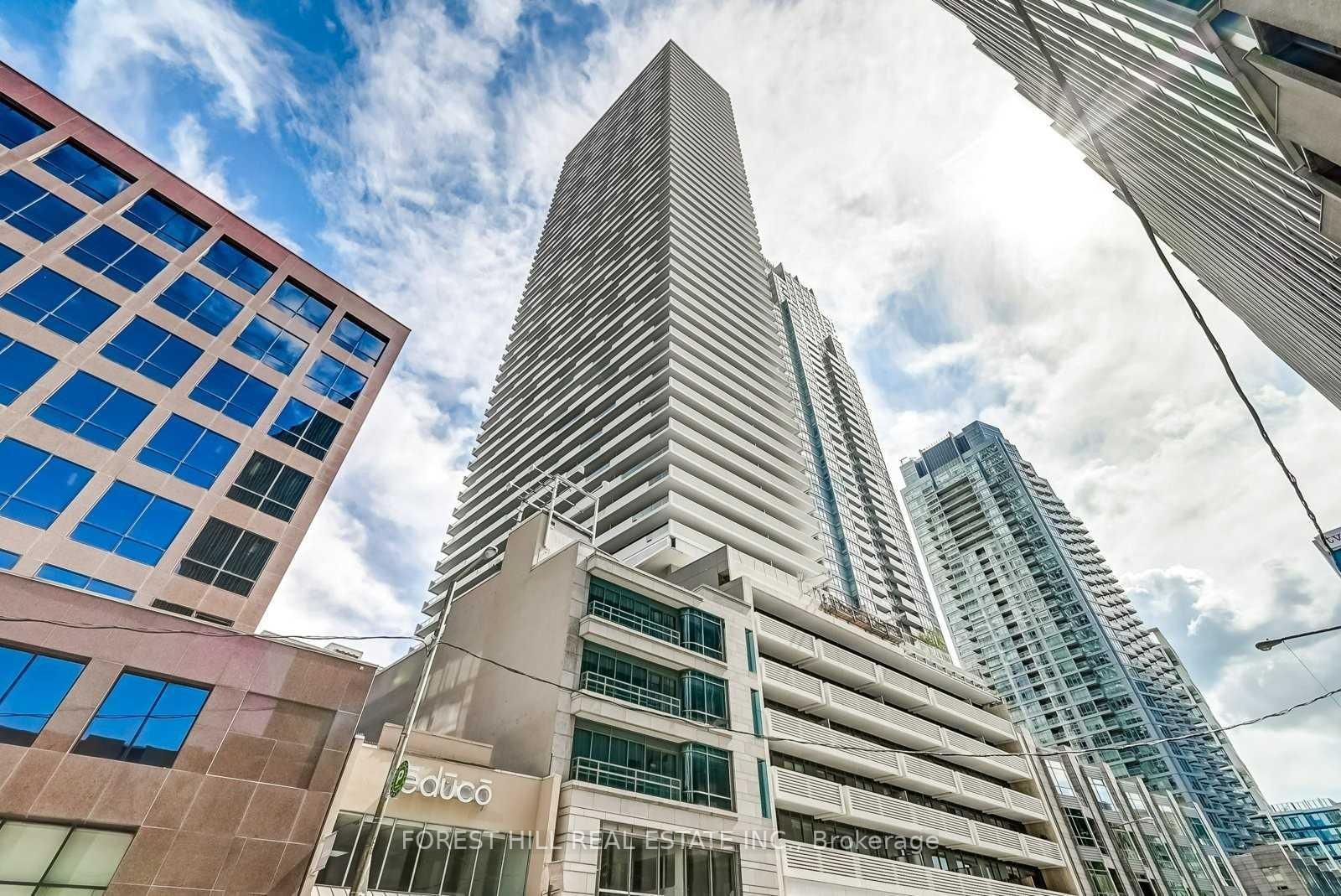 2221 Yonge Street, Unit 5703