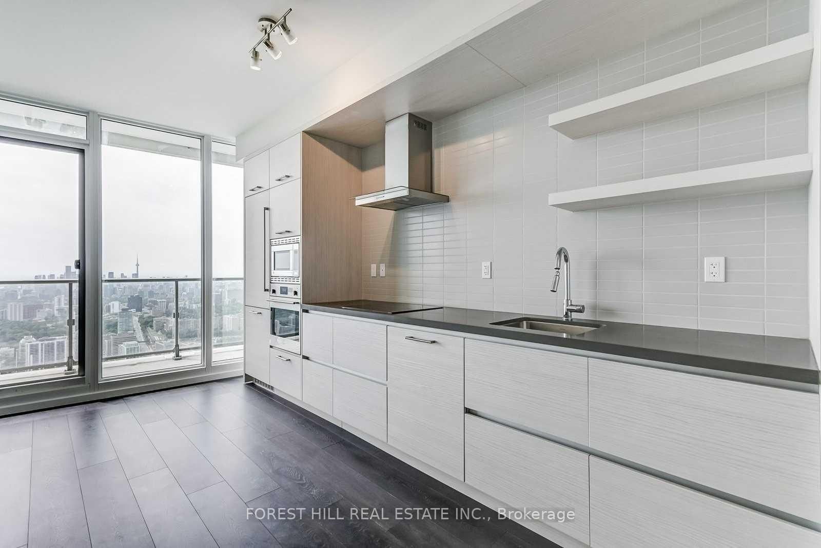 2221 Yonge Street, Unit 5703 - Photo 12