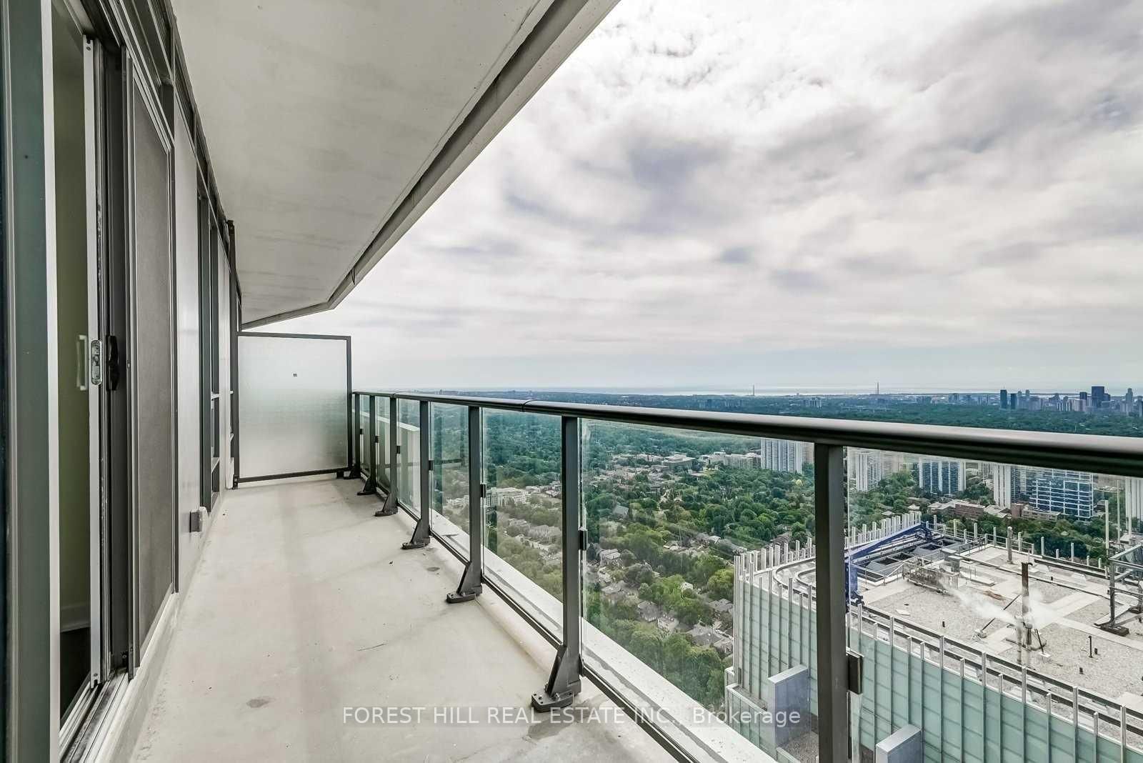 2221 Yonge Street, Unit 5703 - Photo 27