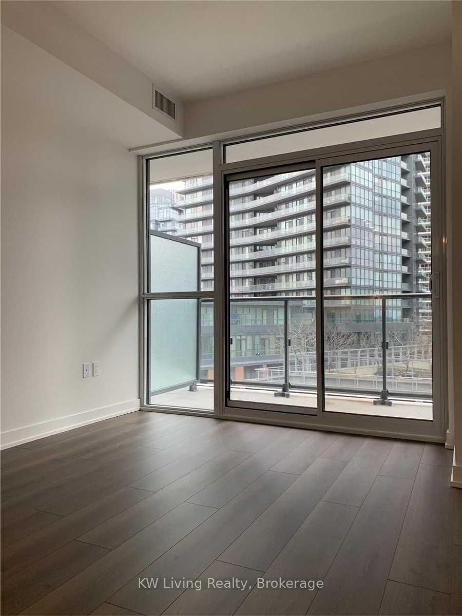 38 Iannuzzi Street, Unit 909 - Photo 13