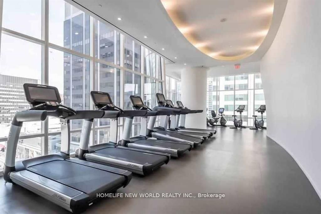 1 Bloor Street E, Unit 3604 - Photo 10
