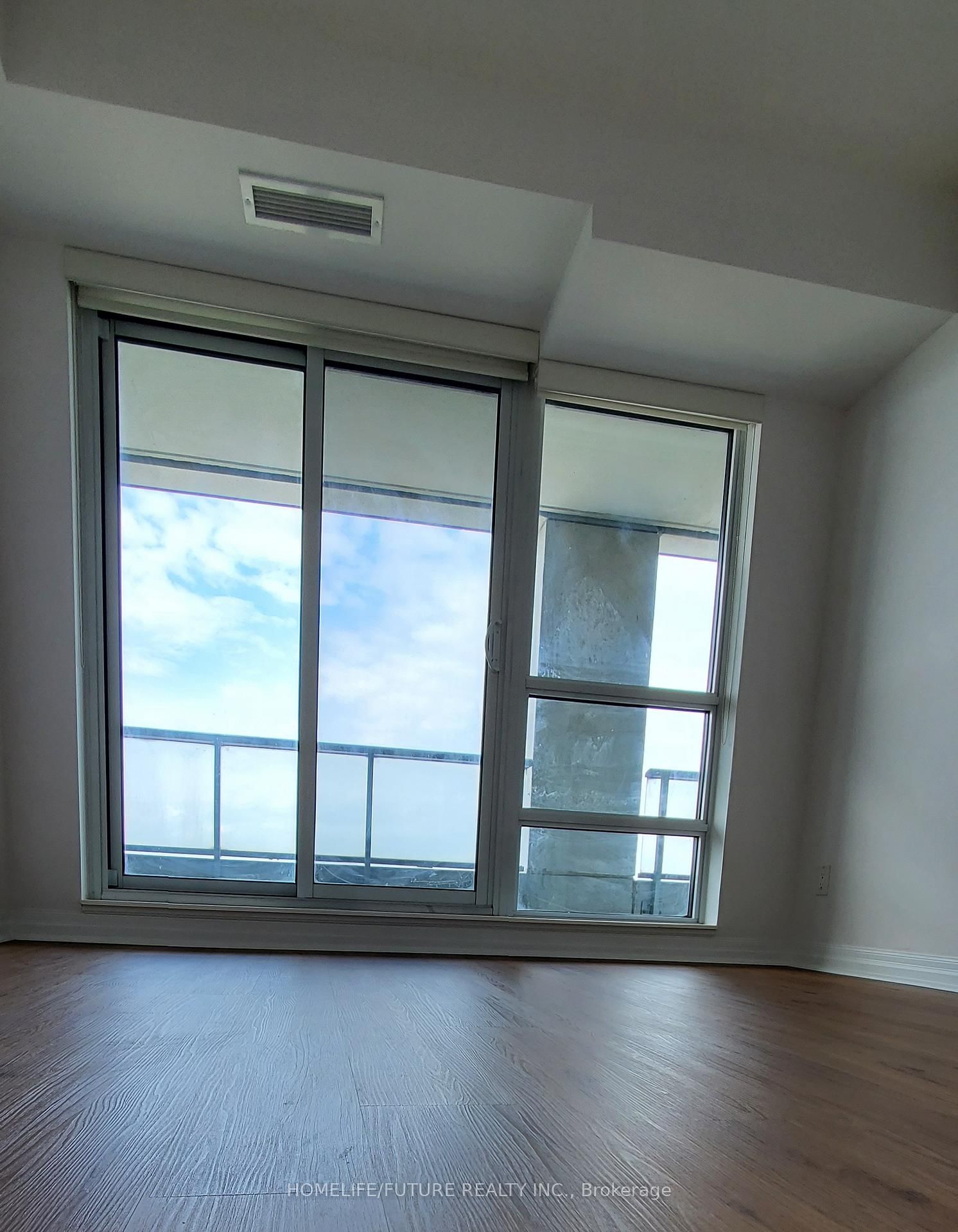 2015 Sheppard Avenue E, Unit 3405 - Photo 8