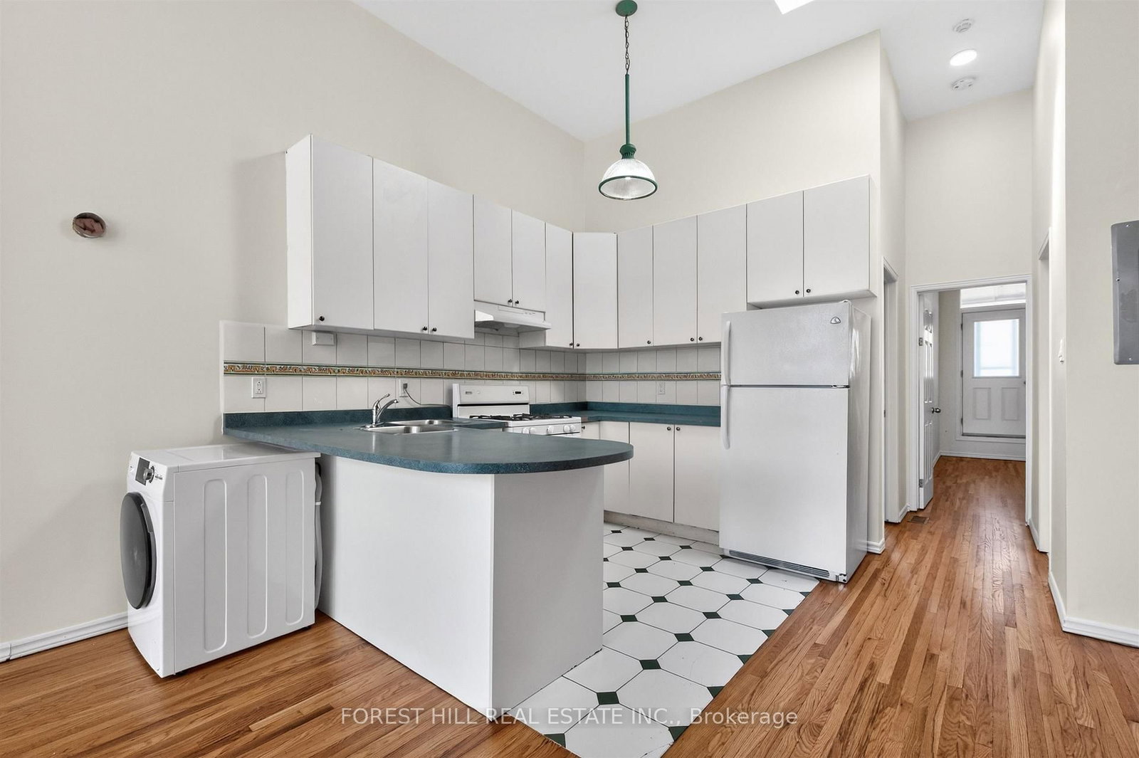 492 Queen Street W, Unit 3 - Photo 11
