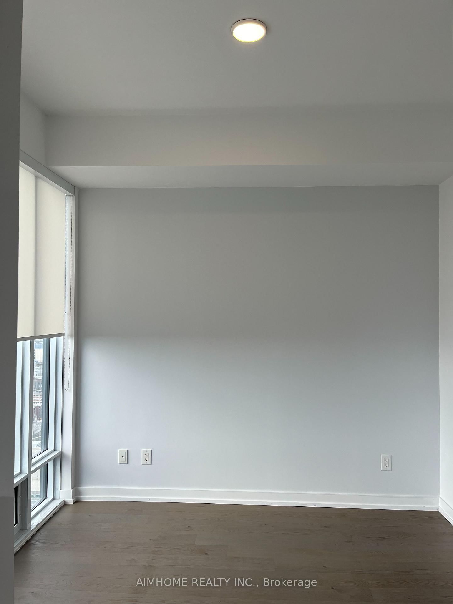 488 University Avenue, Unit 2715 - Photo 8