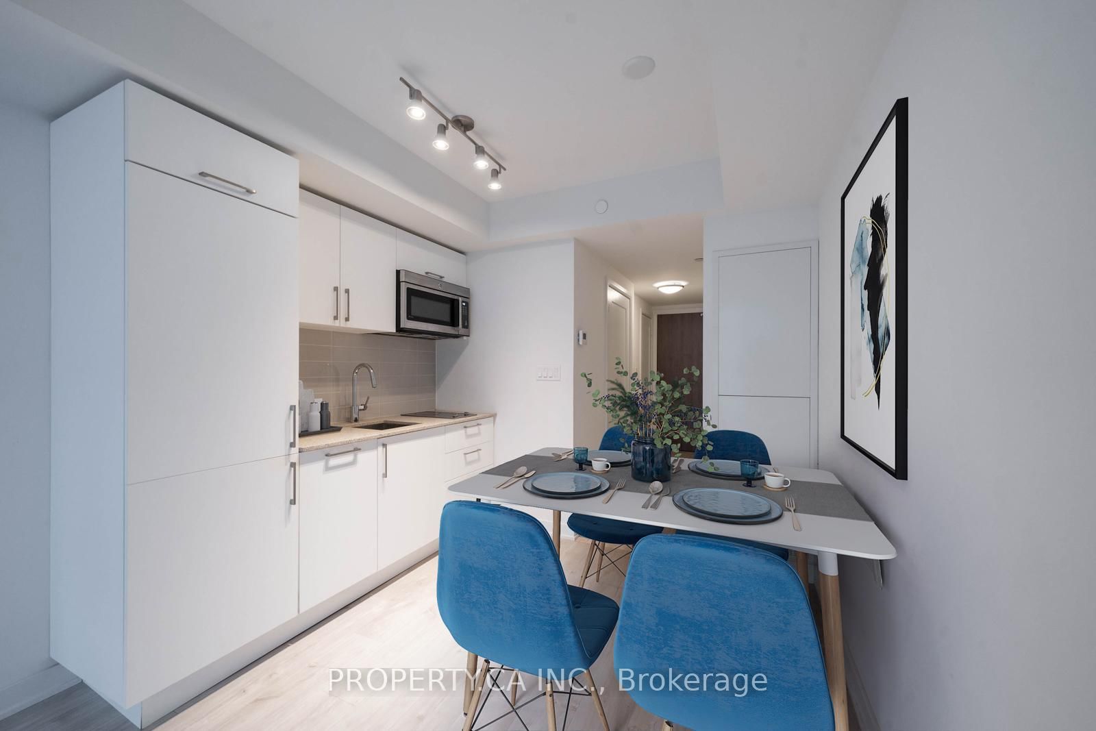 576 Front Street W, Unit 319E - Photo 3