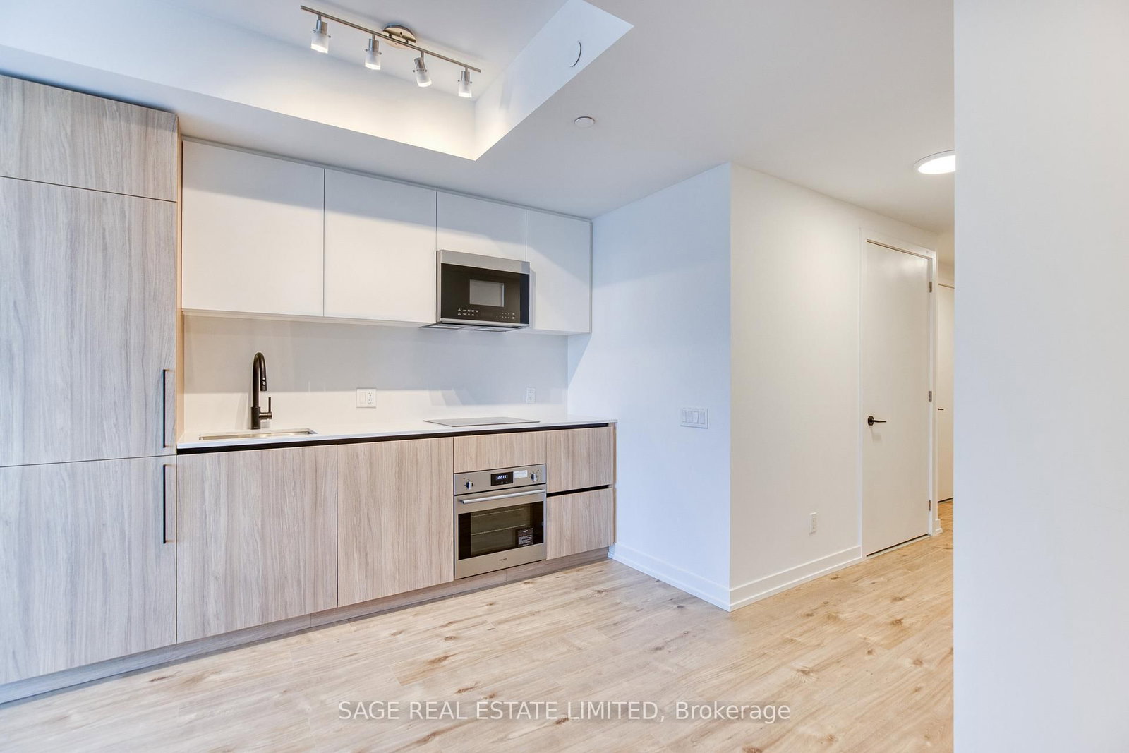 35 Parliament Street, Unit 2812 - Photo 6