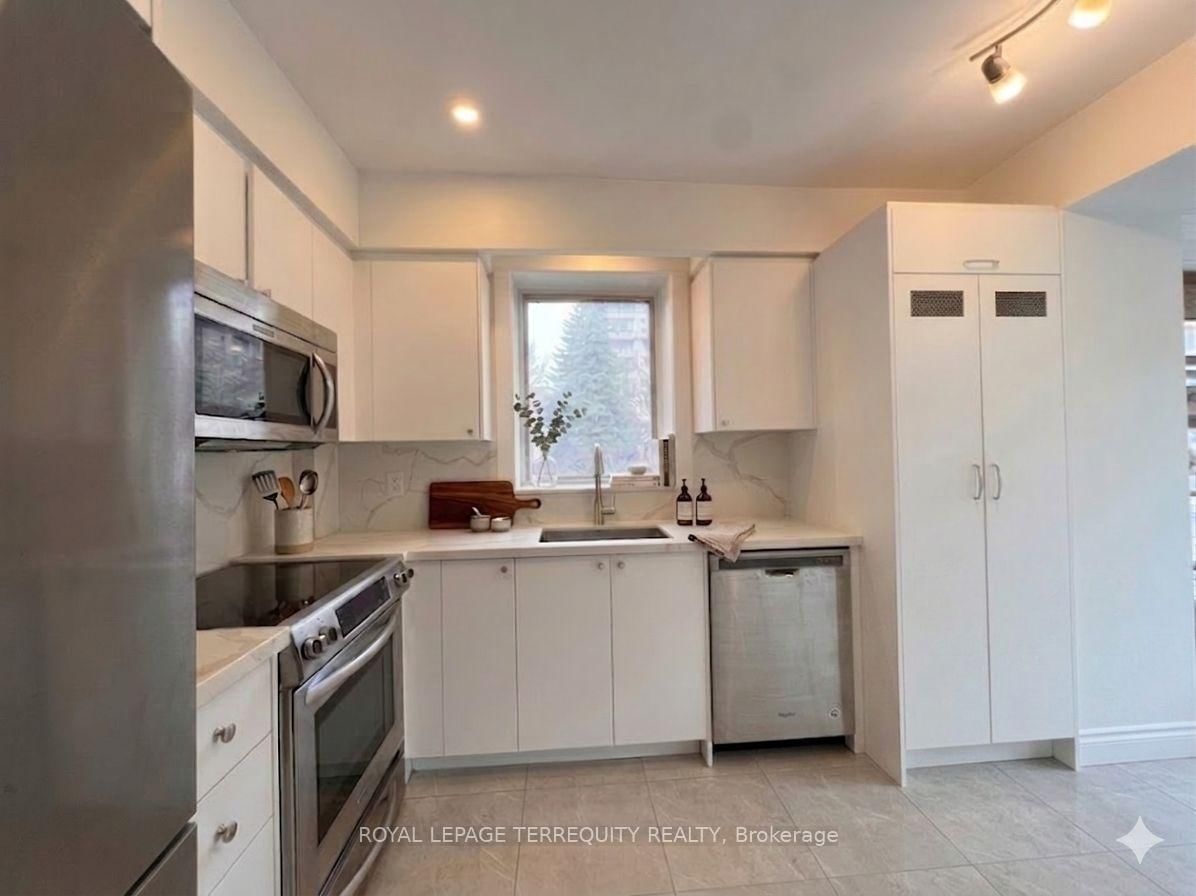 8 Webster Avenue, Unit Unit 2 - Photo 8