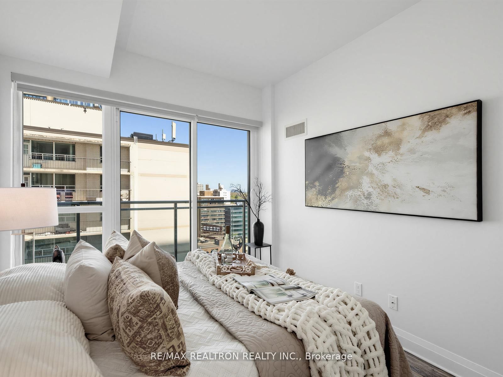 83 Redpath Avenue, Unit 1101 - Photo 8
