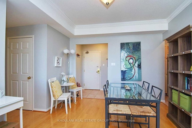 Ph05 - 889 Bay Street