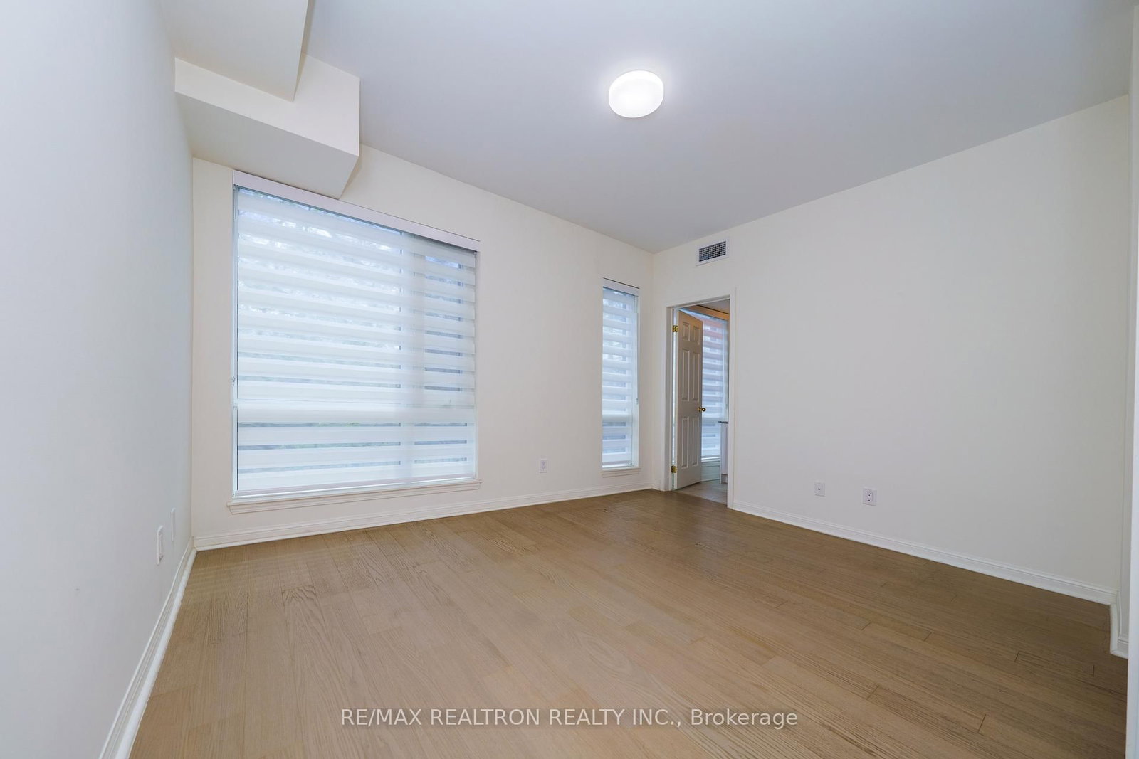 639 Lawrence Avenue W, Unit 206 - Photo 15